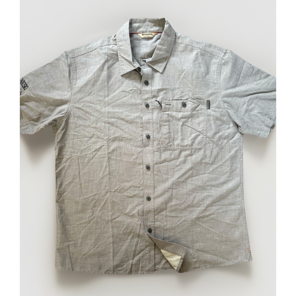 SIMMS Cutbank Shirt Men's Large LG Grey Chambray Short Sleeve Button Up Fishing